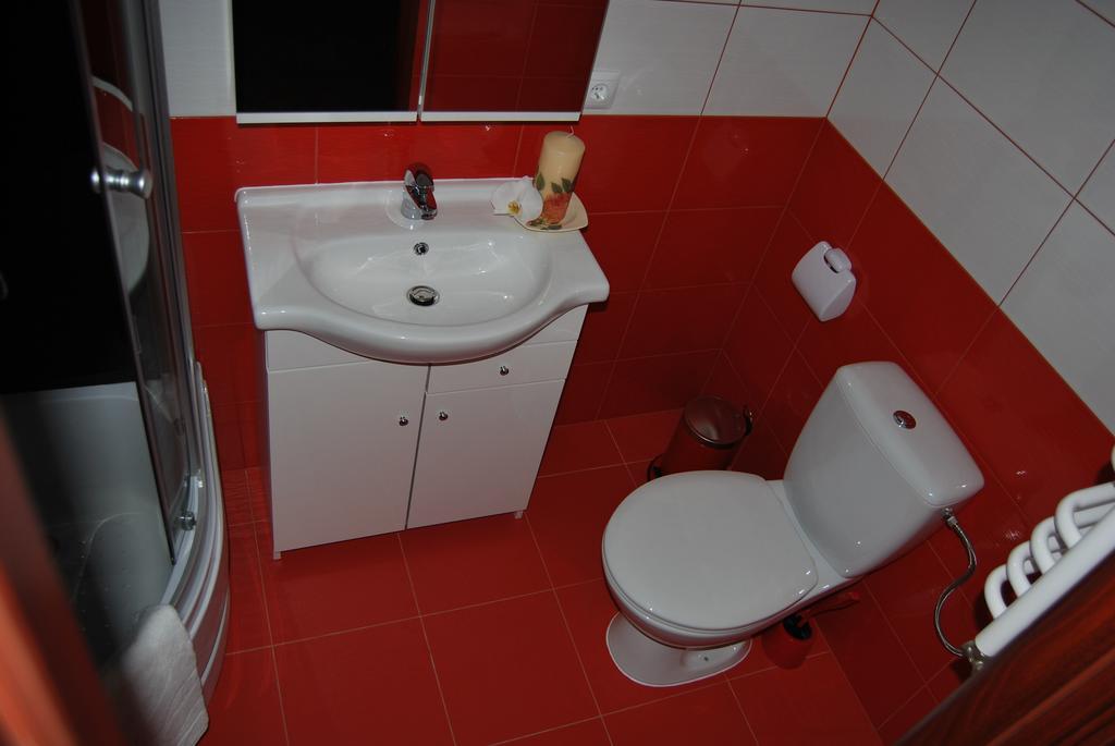 Victoria Nocleg ze śniadaniem 3*